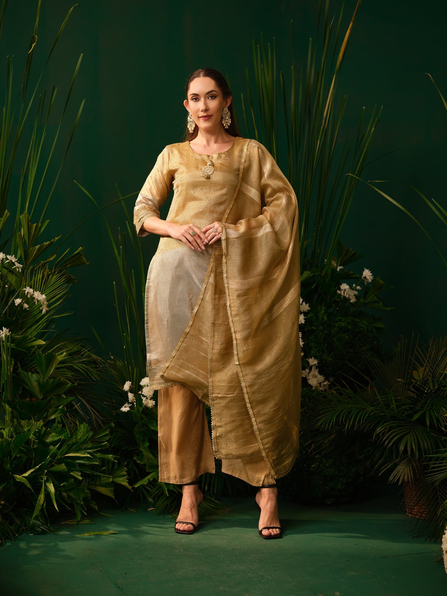 Vasara Silk Kurti Set