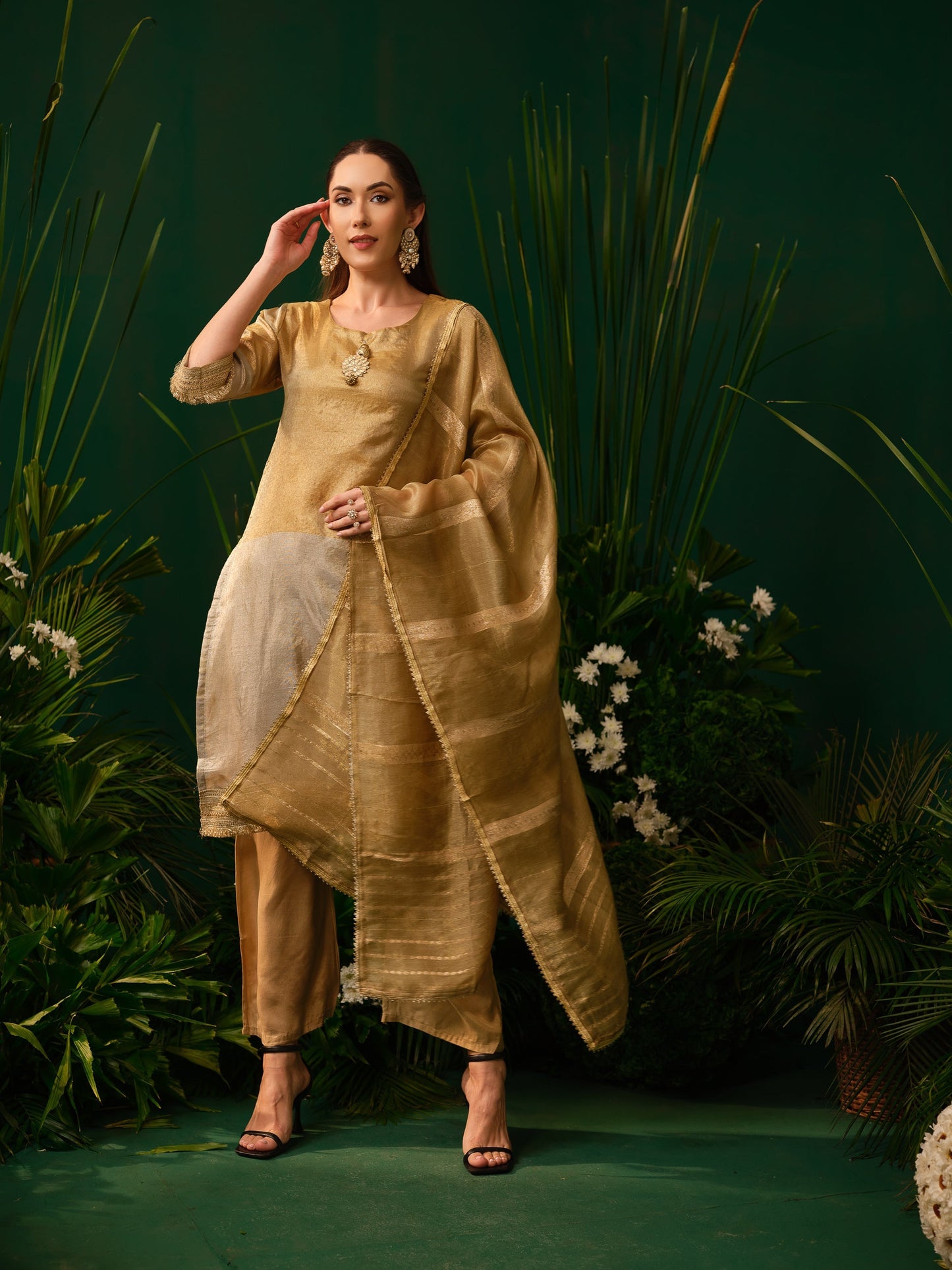 Vasara Silk Kurti Set