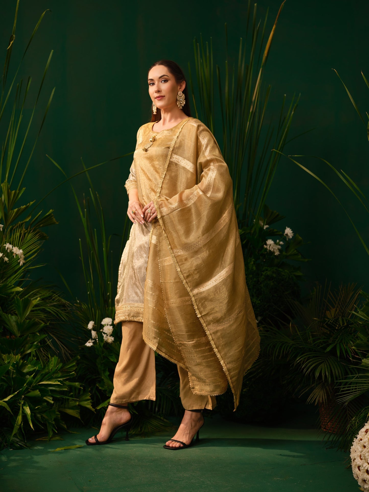 Vasara Silk Kurti Set