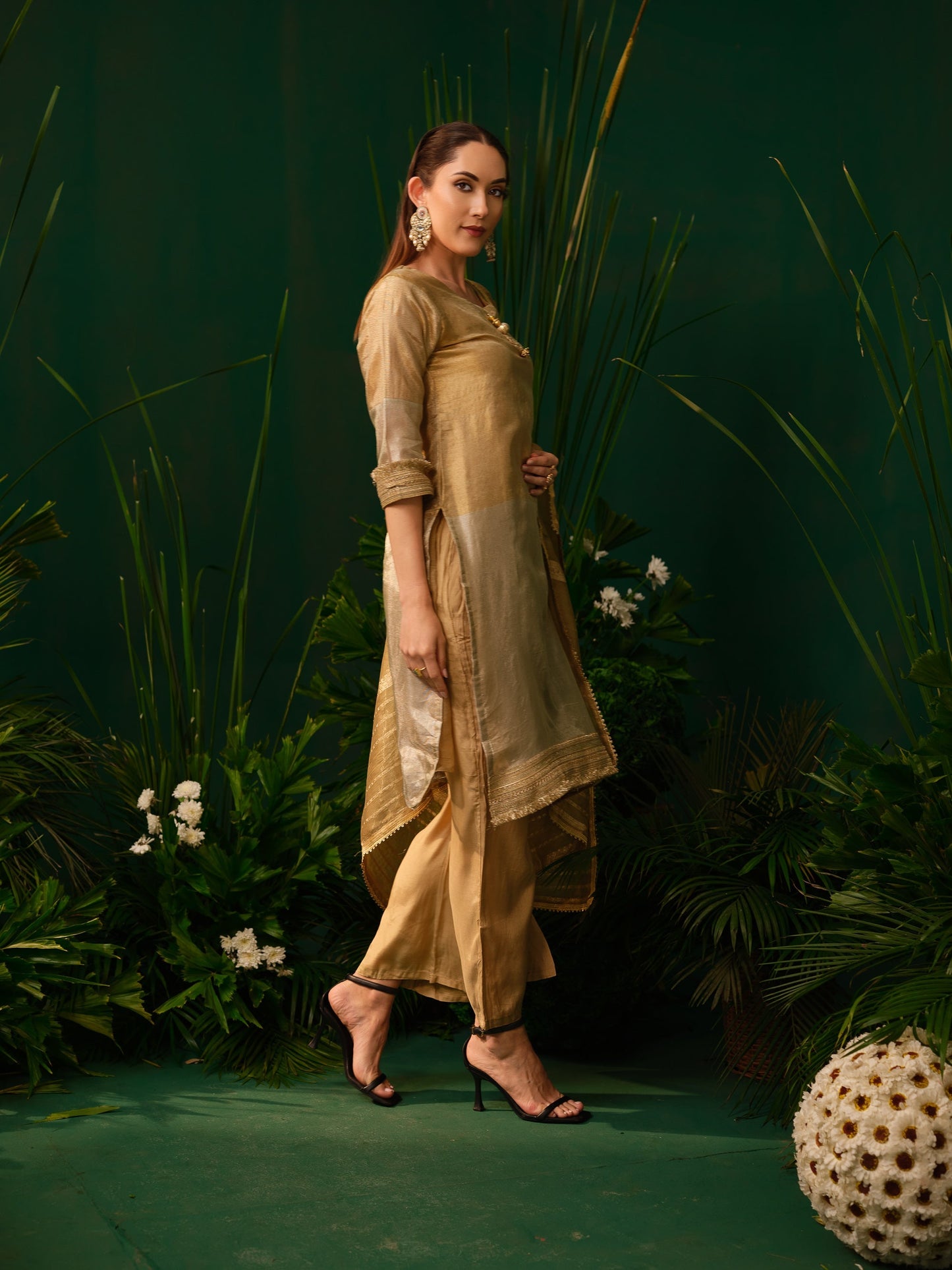 Vasara Silk Kurti Set