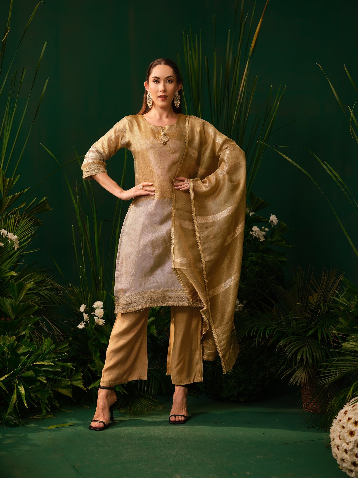 Vasara Silk Kurti Set