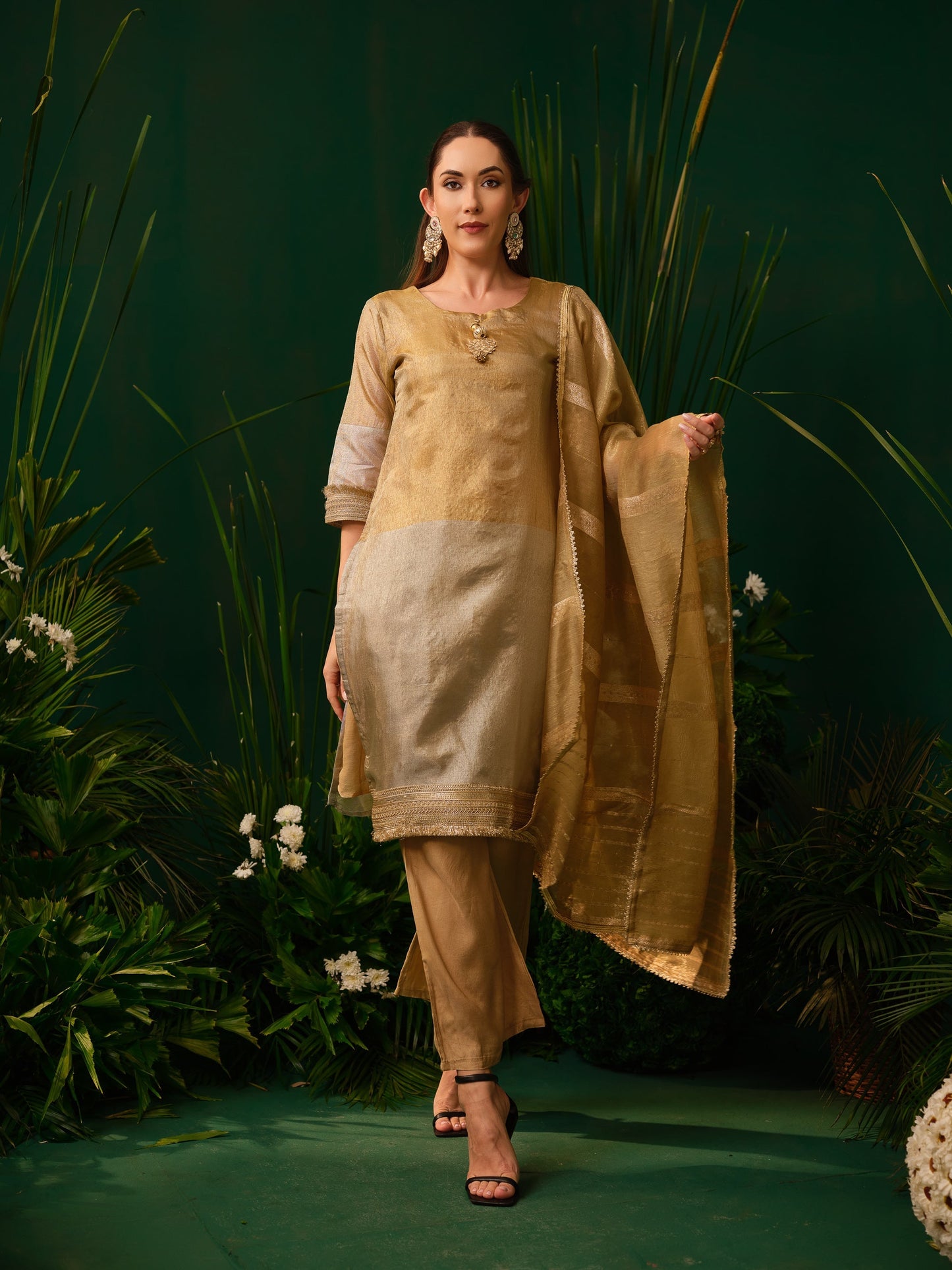 Vasara Silk Kurti Set