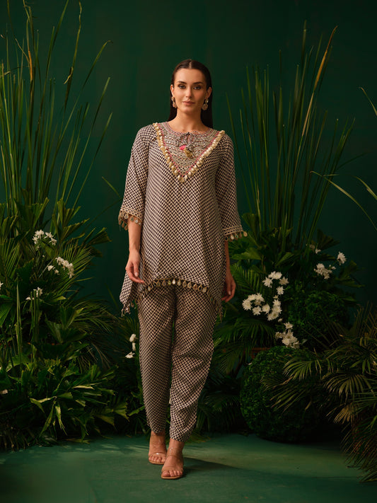 Ashira Chevron Kurti Set