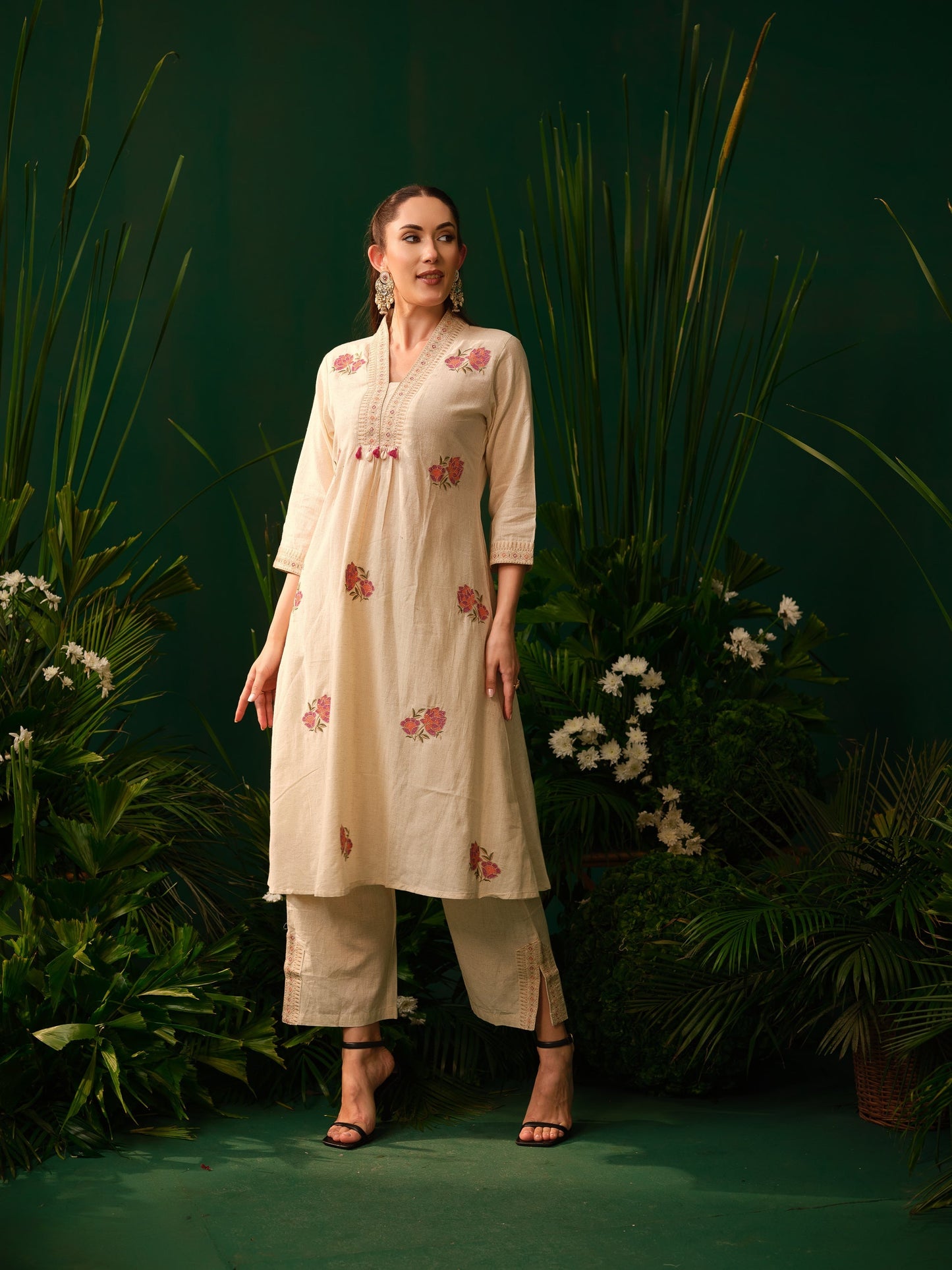Ekta Kurta-Pants Set