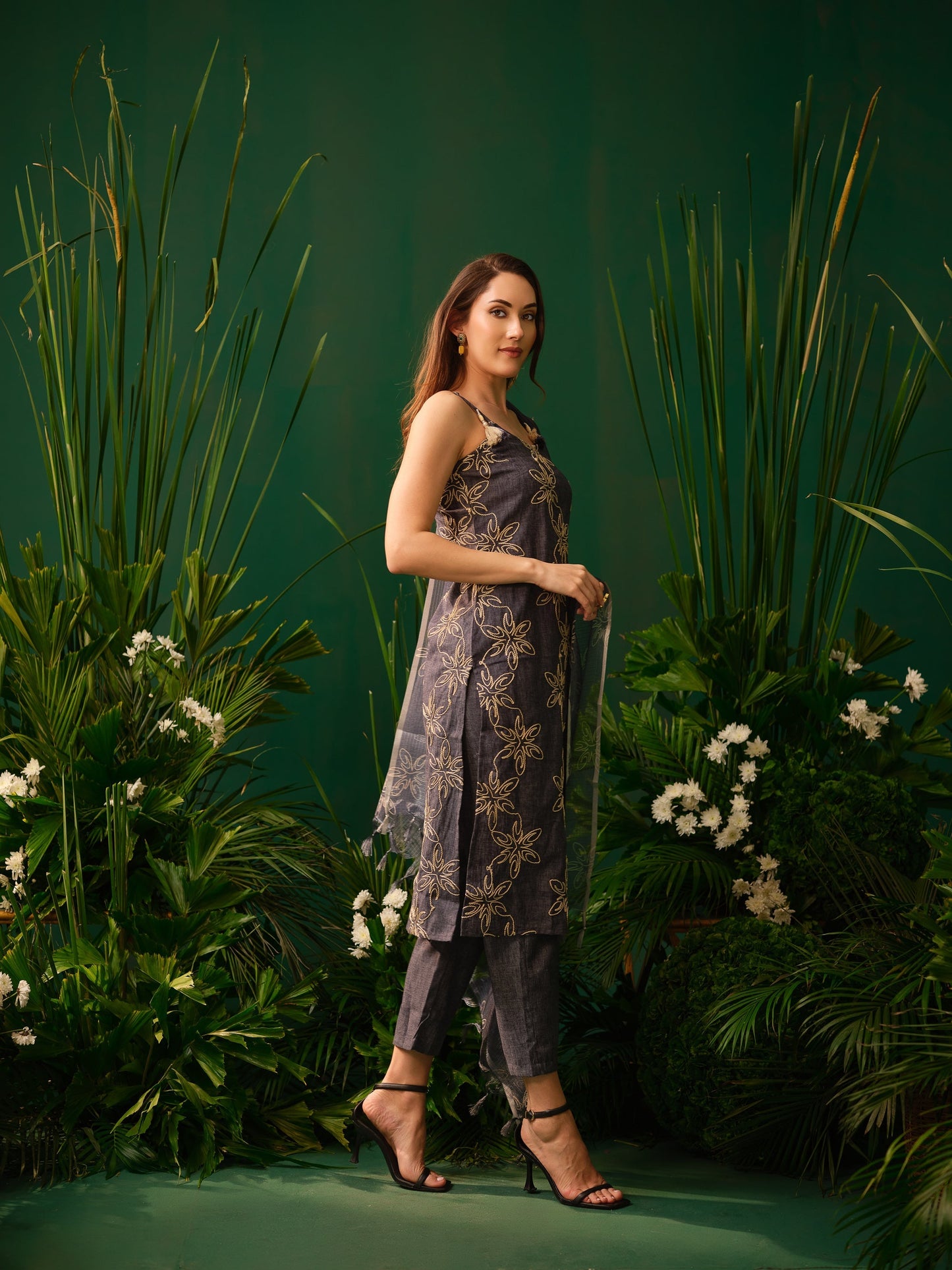 Indraya Kurta Set