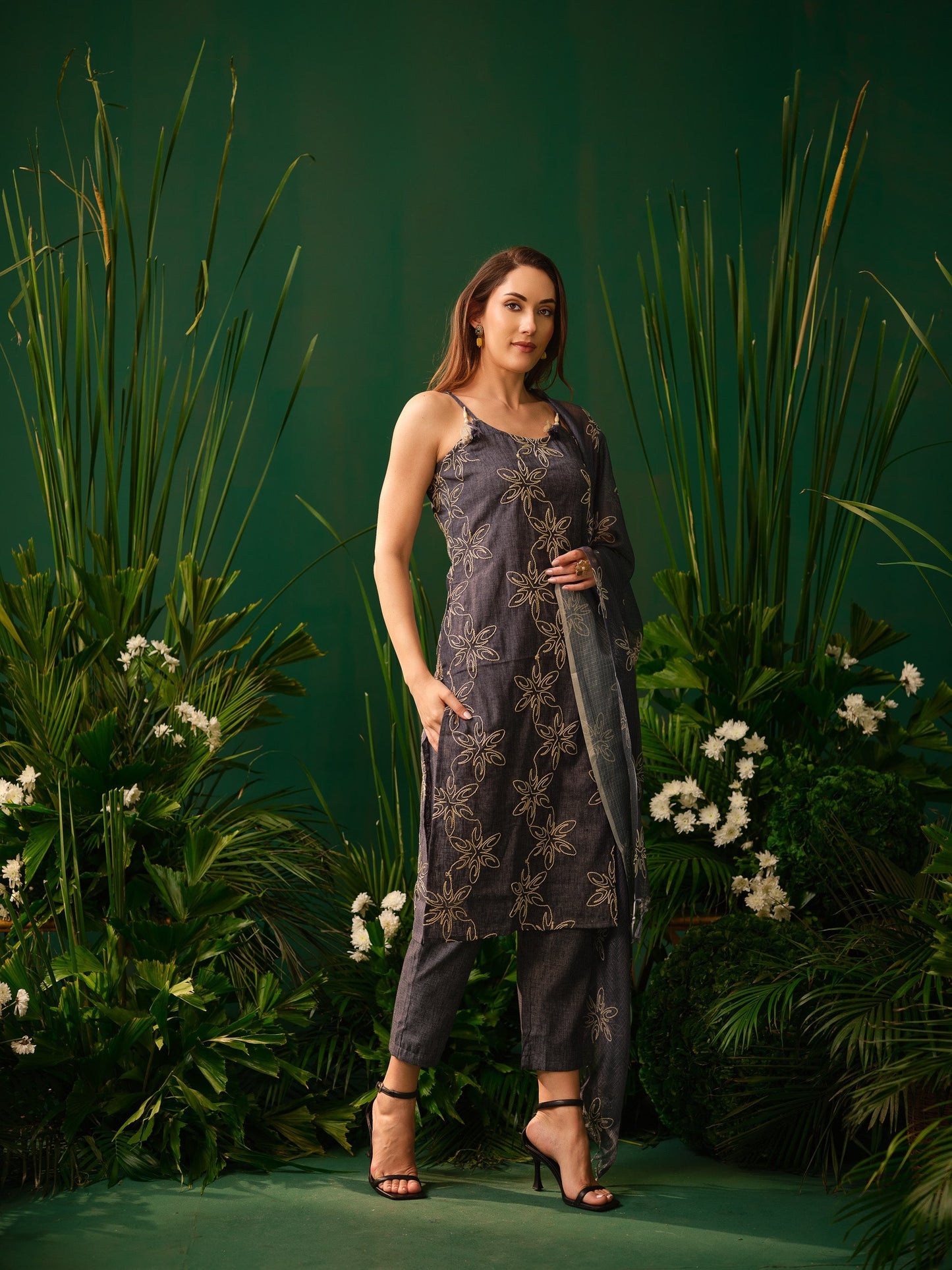 Indraya Kurta Set