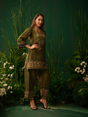 Vedanta Art Kurti Set
