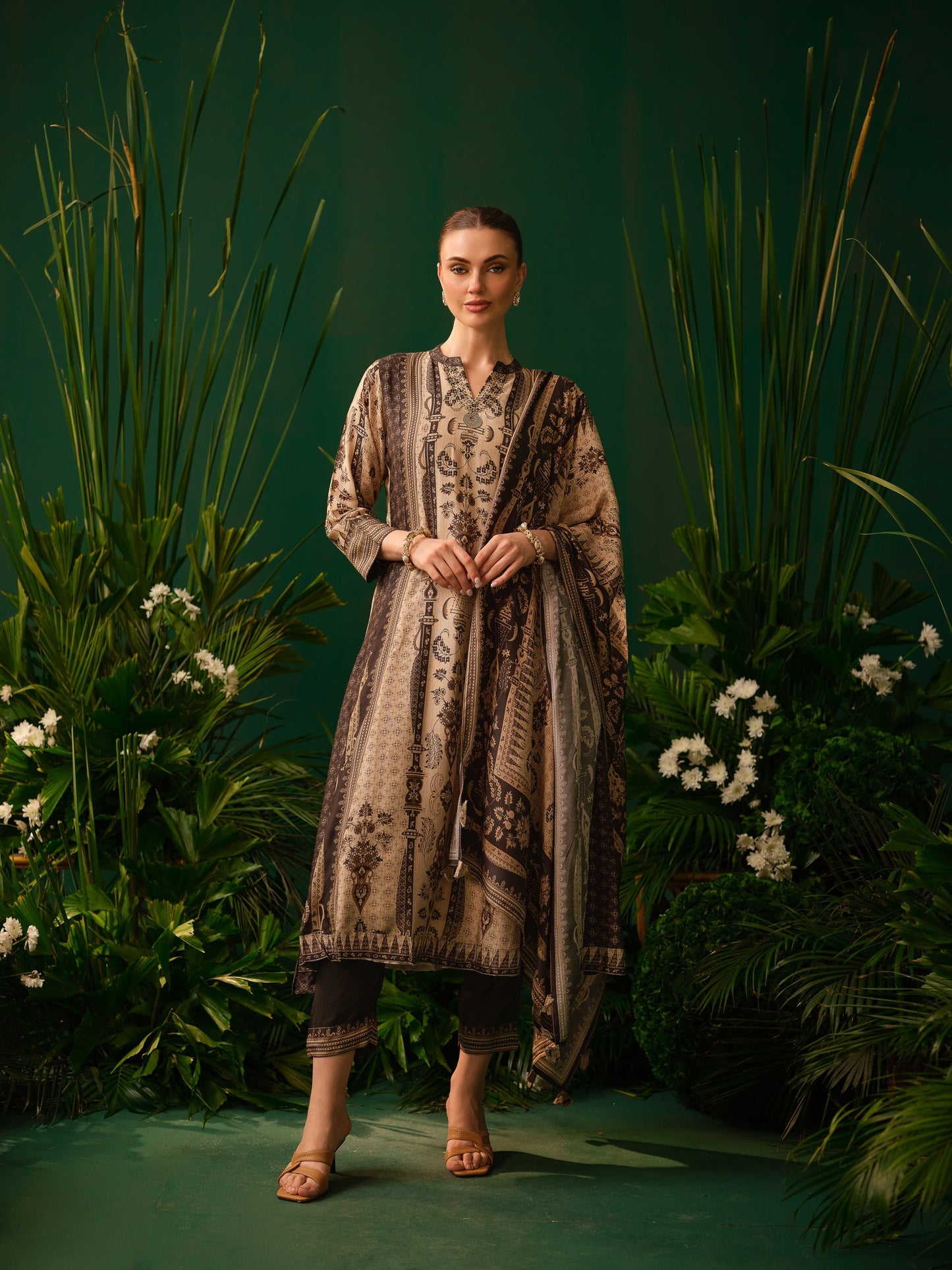 Mridha Ethnica Kurti Set