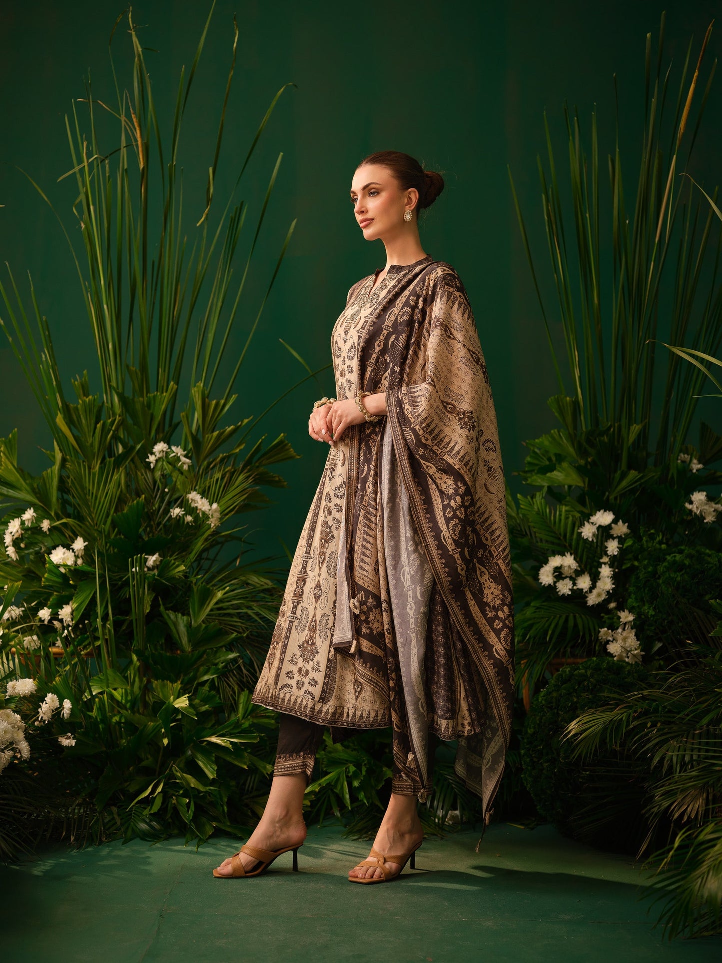 Mridha Ethnica Kurti Set