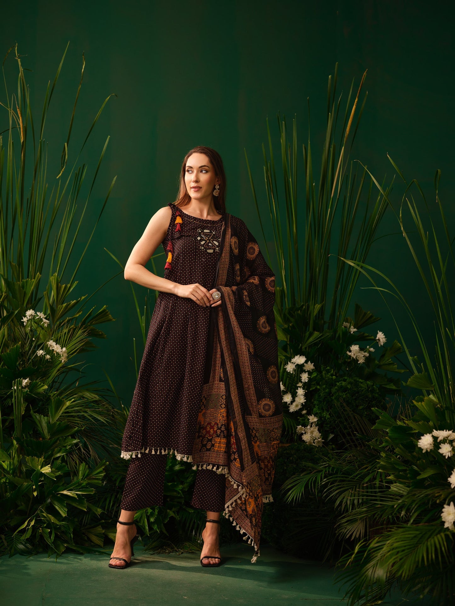 Eira Kurta Pant Set