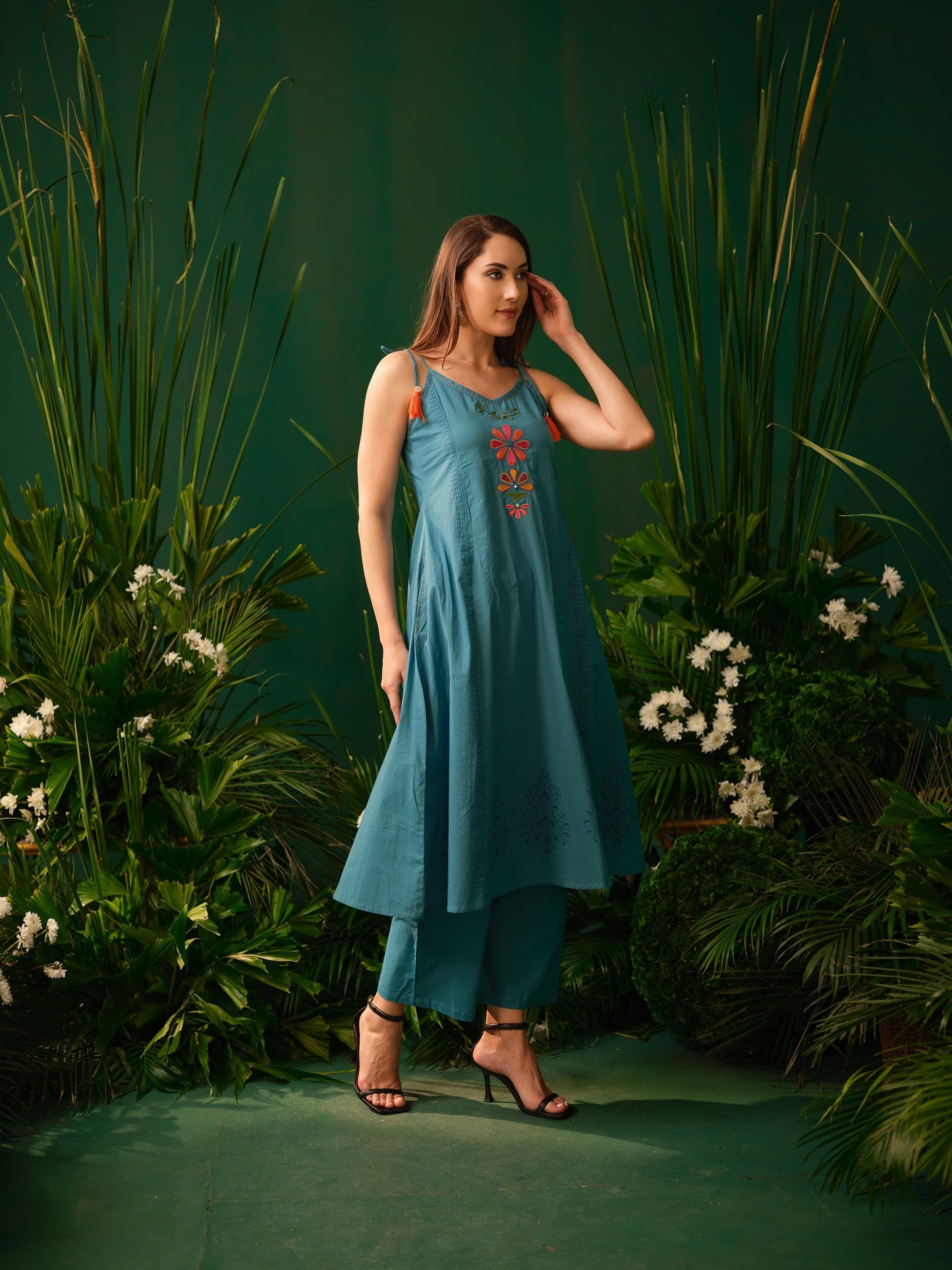 Neelrit Kurta Set