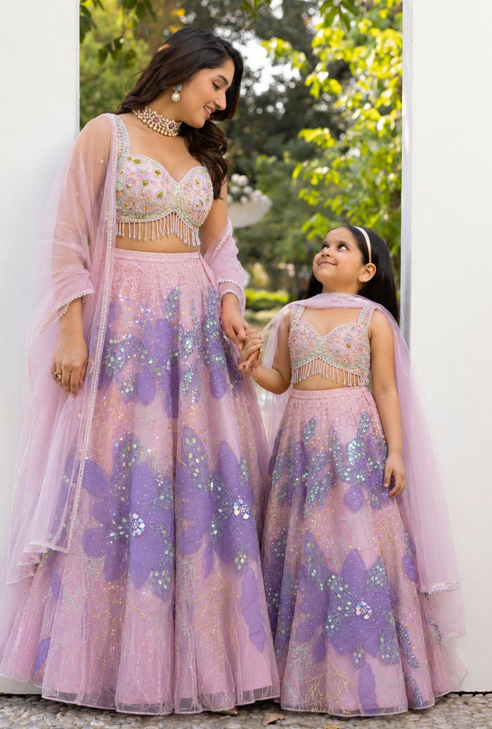 Mother–Daughter Twinning